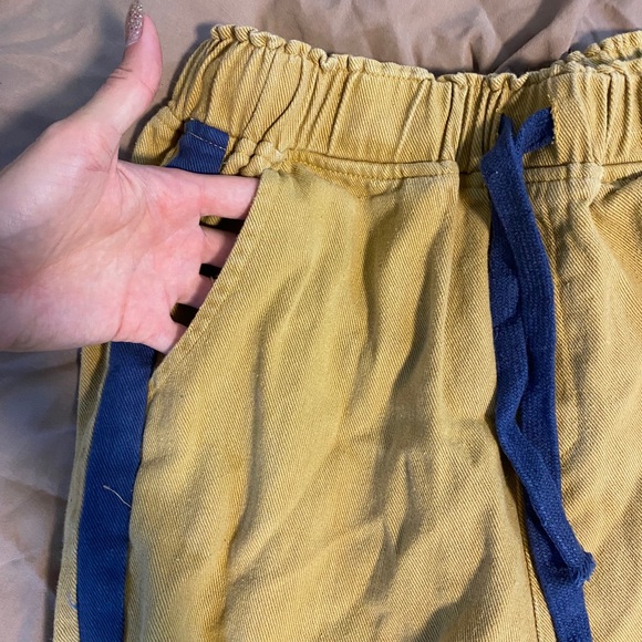 Cropped canvas pants with pinstripe - Picture 2 of 3